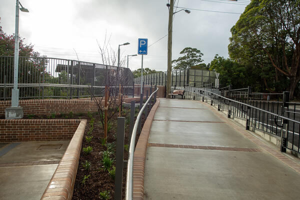 Wahroonga Station accessible pathway