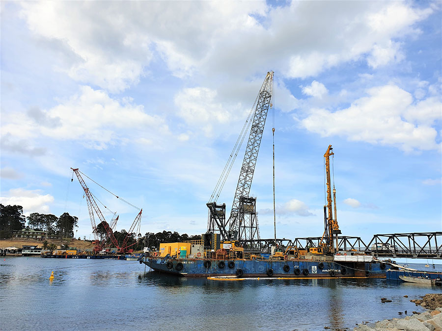 Piling rig and crane for marine piling and concrete pouring on 10 October 2019