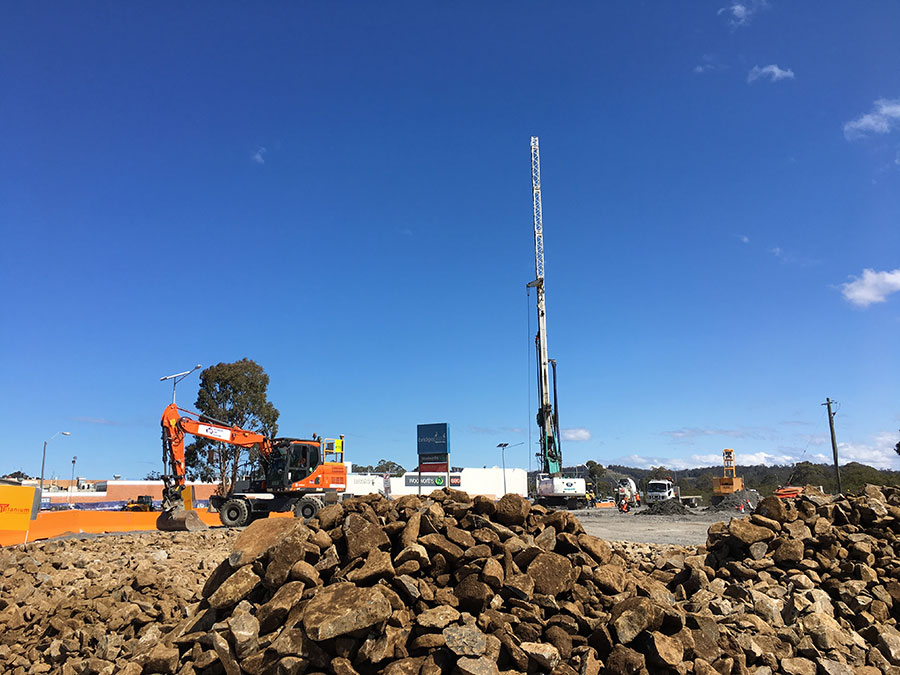 Stabilising the southern bridge approach by injecting concrete columns on 10 October 2019