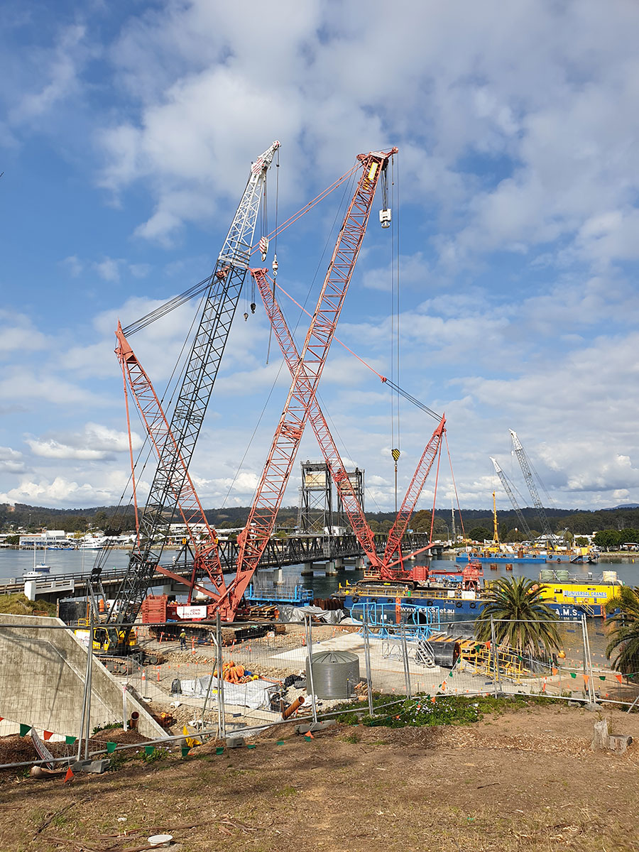 Cranes to assist marine and land based piling works looking south 26 Sept 2019