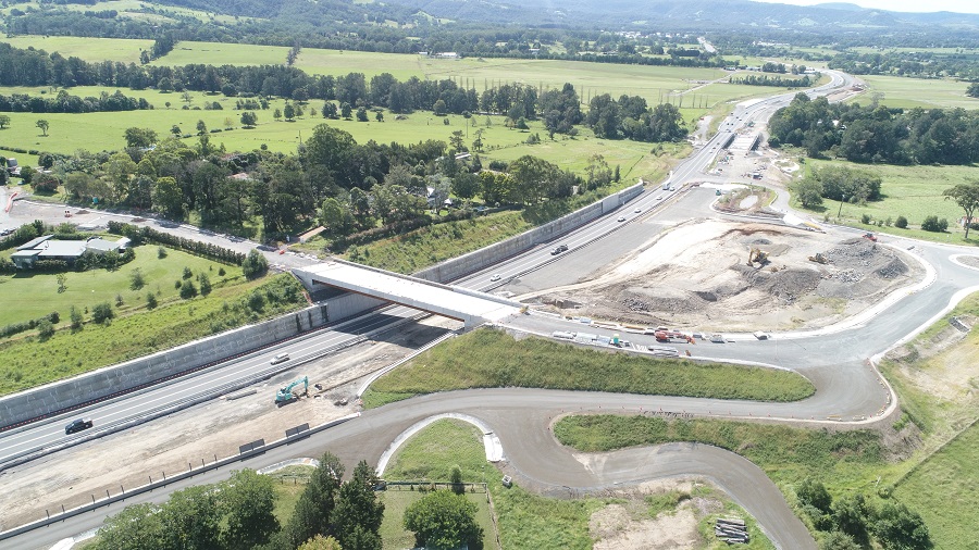 Construction continues on new Strongs Road interchange