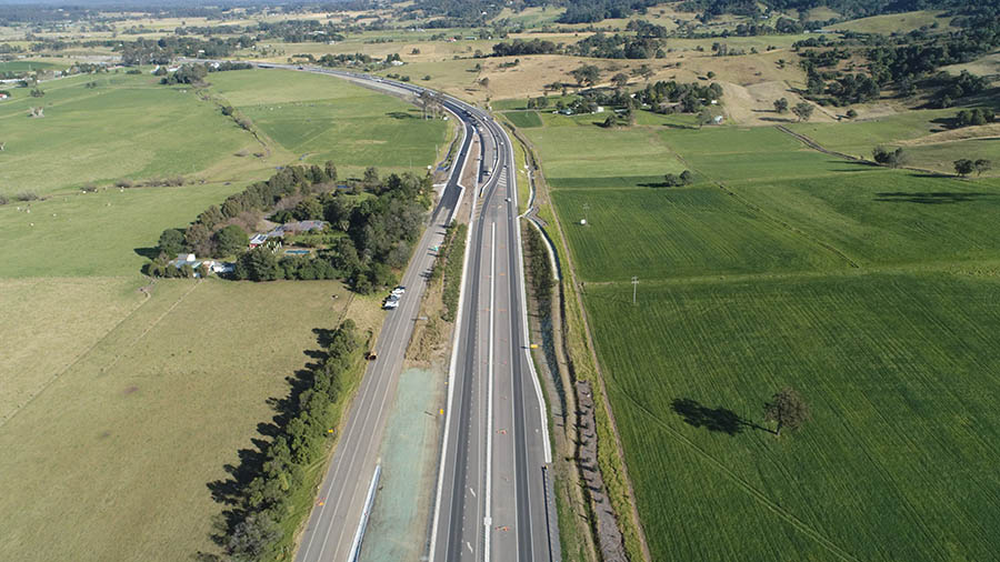 Princes Highway looking south from Devitts Lane and Morschels Lane