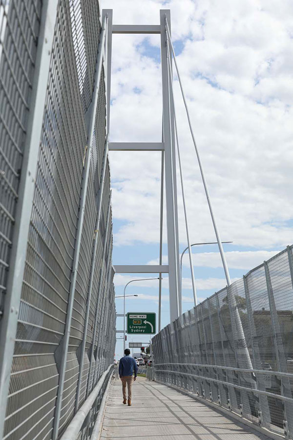 New pedestrian bridge over the M31 Hume Motorway, Campbelltown 