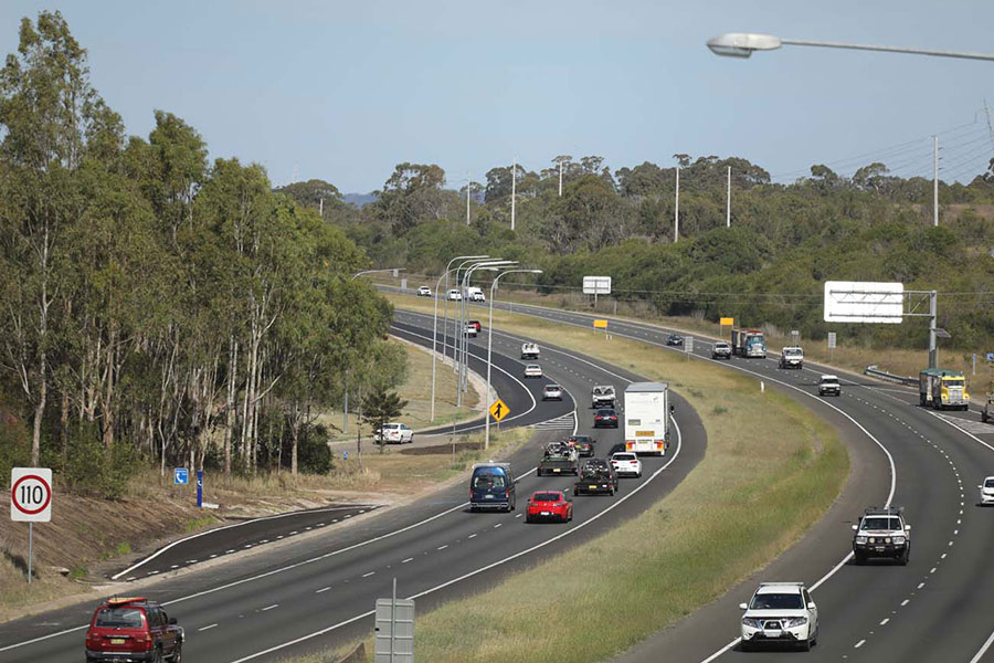 Narellan Road southbound onramp to the M31 Hume Motorway, Campbelltown