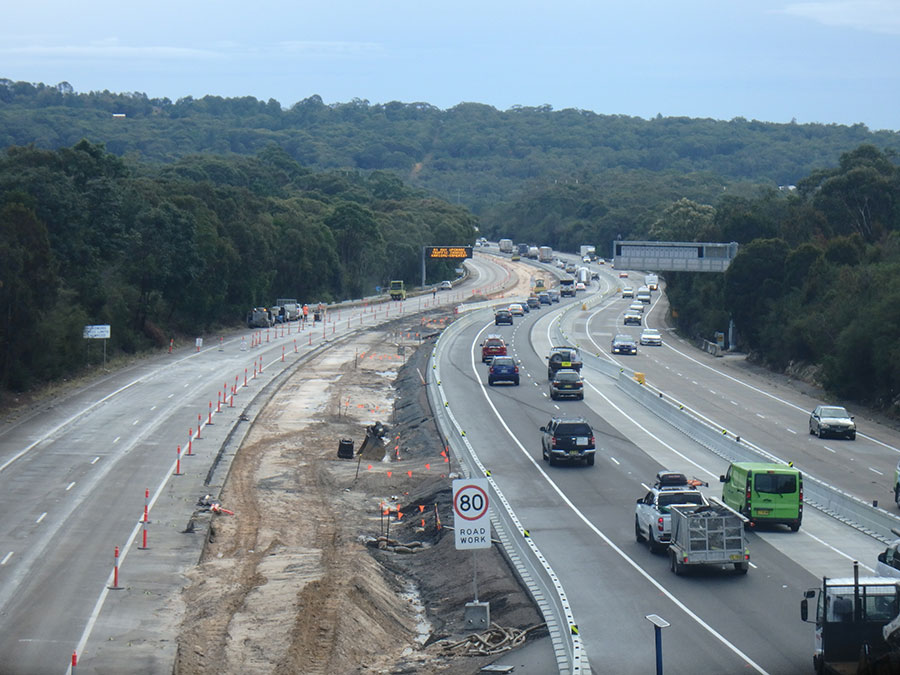 View of M1 upgrade northbound from Reeves St overpass - July 2019