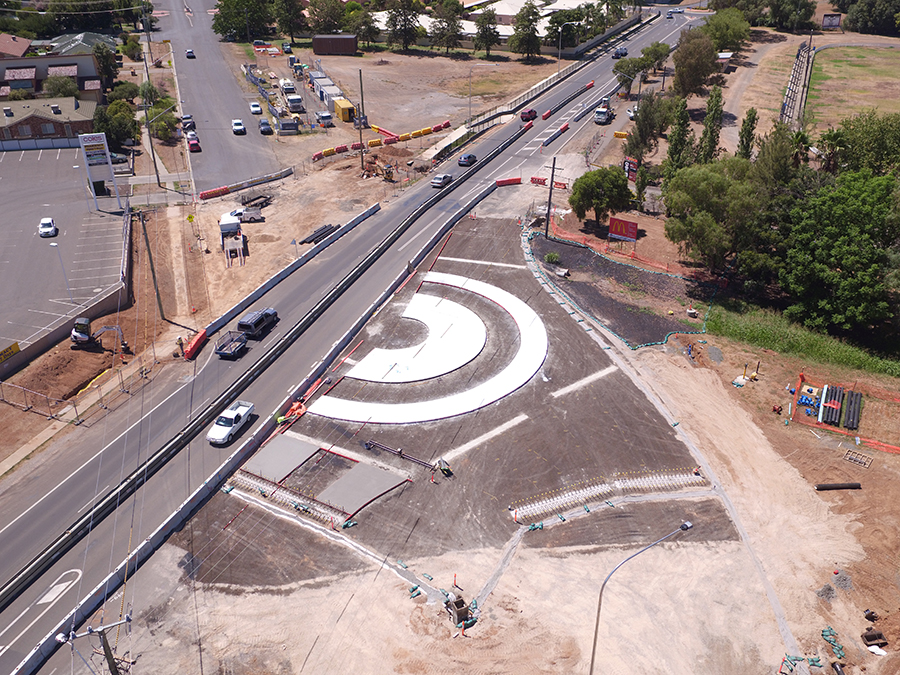 Aerial view of the new roundabout being built at the Marius Street intersection on Manilla Road