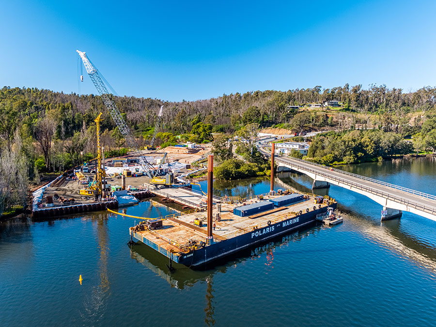 Piling barge and temporary jetty – June 2021