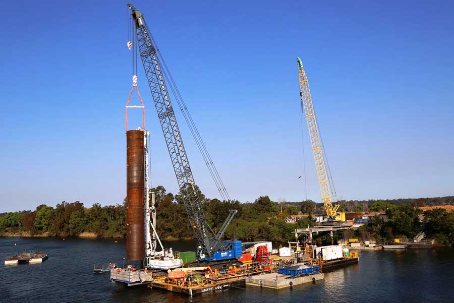 Marine piling in the Clarence River (September 2017)