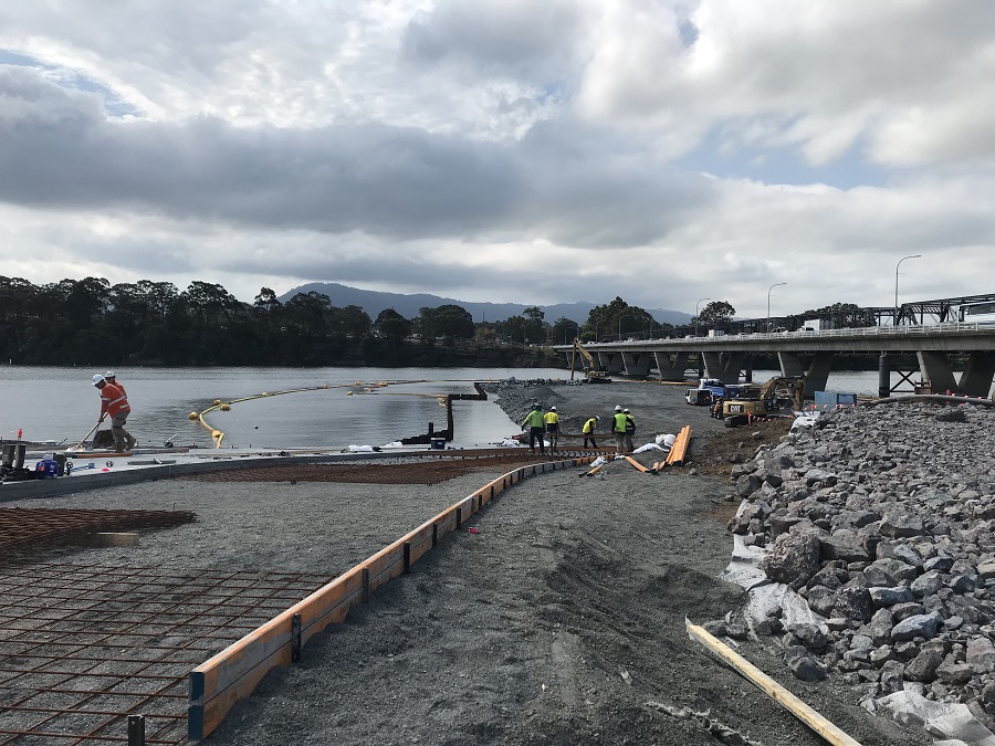 Building the ramp to the temporary rock platform - October 2020