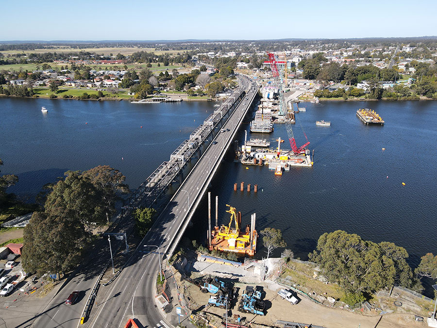 Nowra Bridge looking south