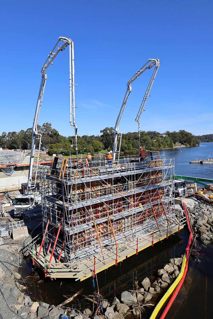 Bridge pier concrete pours