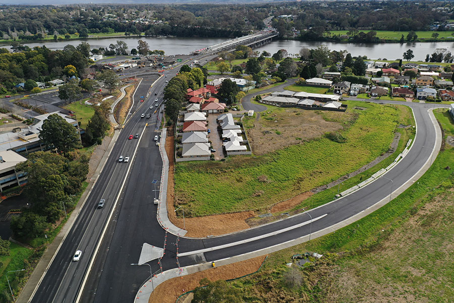 Shearwater Way and the Princes Highway