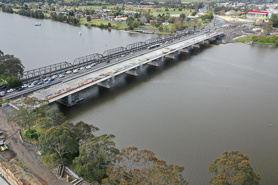 Nowra Bridge looking south