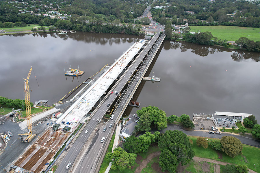 Nowra Bridge looking north