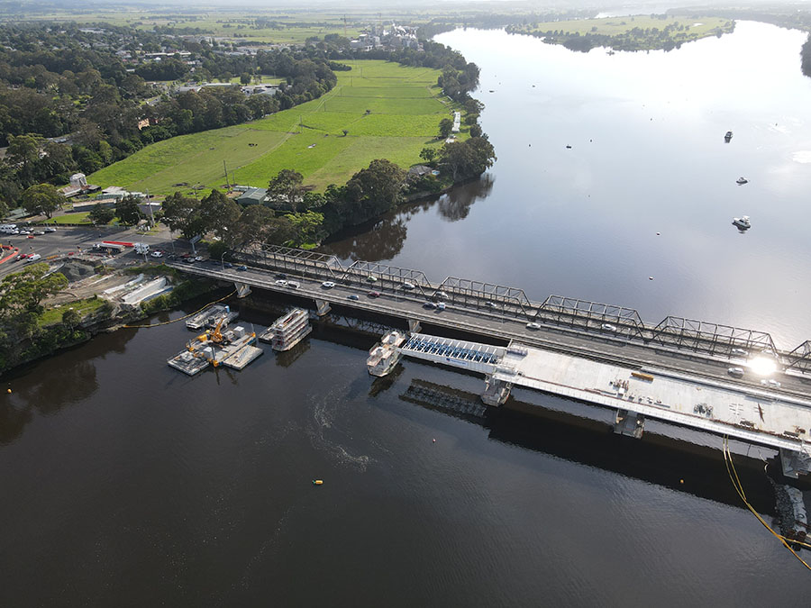 Nowra Bridge looking east