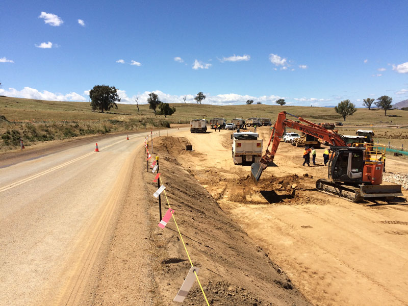 Construction earthworks on stage one work between Sandy Creek and Lake Hume Village
