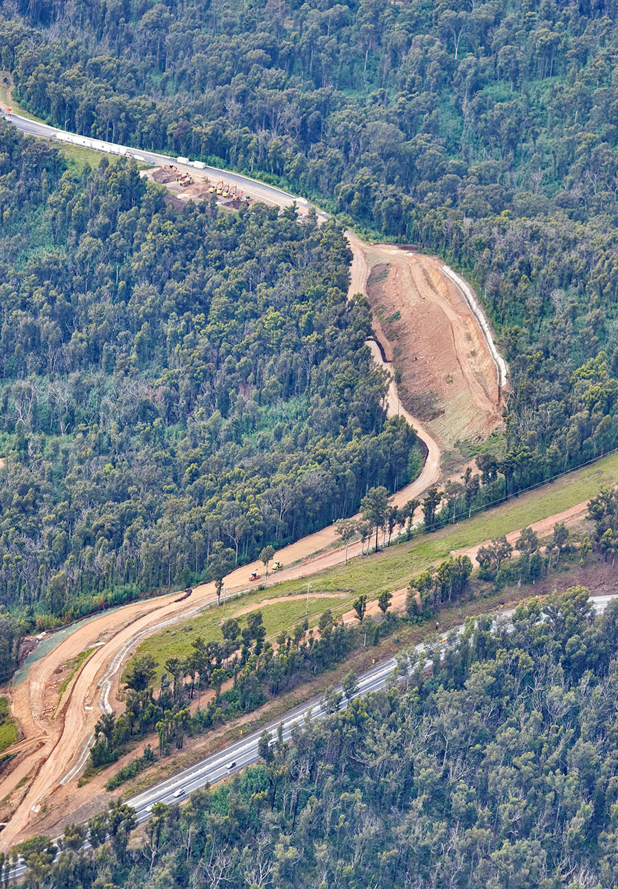Earthworks and drainage on the new Glenella Road