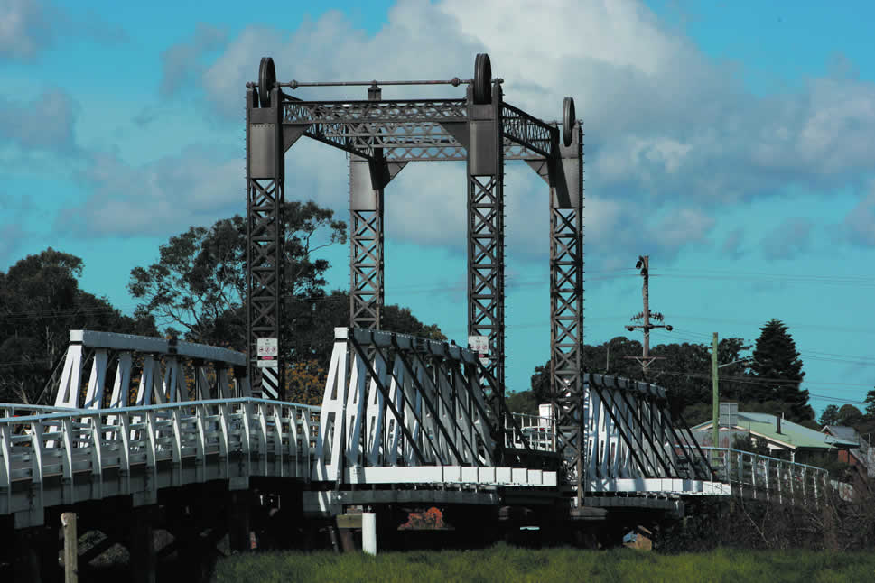 Hinton Bridge - Allan truss
