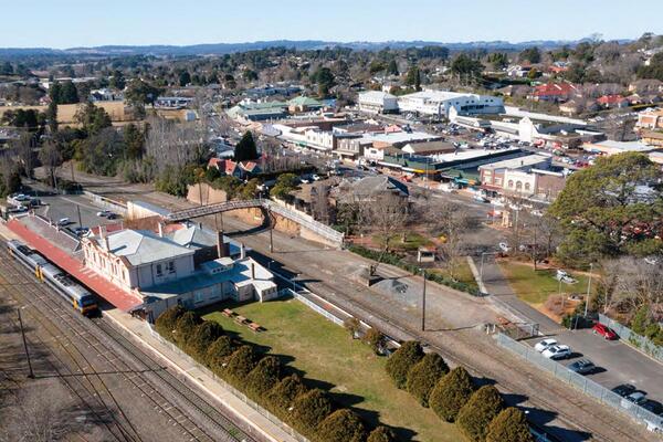 Aerial view of Moss Vale Station