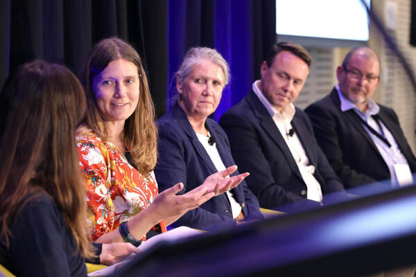 Panel: Setting the scene. L-R: Lizzy Pattinson, Transport for NSW; Alanna Linn, NSW Telco Authority; Helen Sloan, Southern Sydney Regional Organisation of Councils; Jamie Barclay, Central Coast Council; Michael Whereat, Sunshine Coast Council