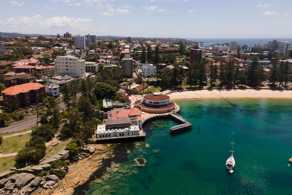Manly Cove - Sea Life building