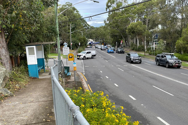 Transport for NSW Eastern Valley Way facing South near Deepwater Road with existing bus stop.