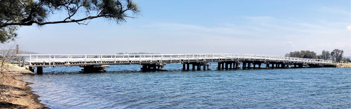 Wallaga Lake Bridge.
