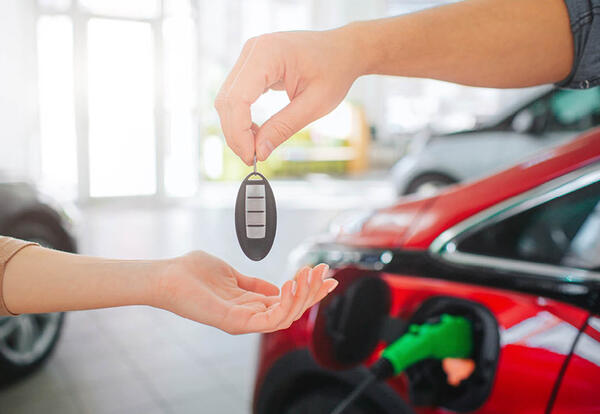 Electric vehicle - purchase keys handover 